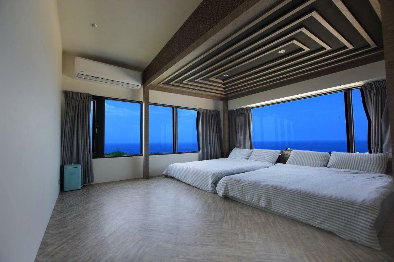 Bed and Breakfast 琉球茶室 現代館 Сяолюцю Экстерьер фото